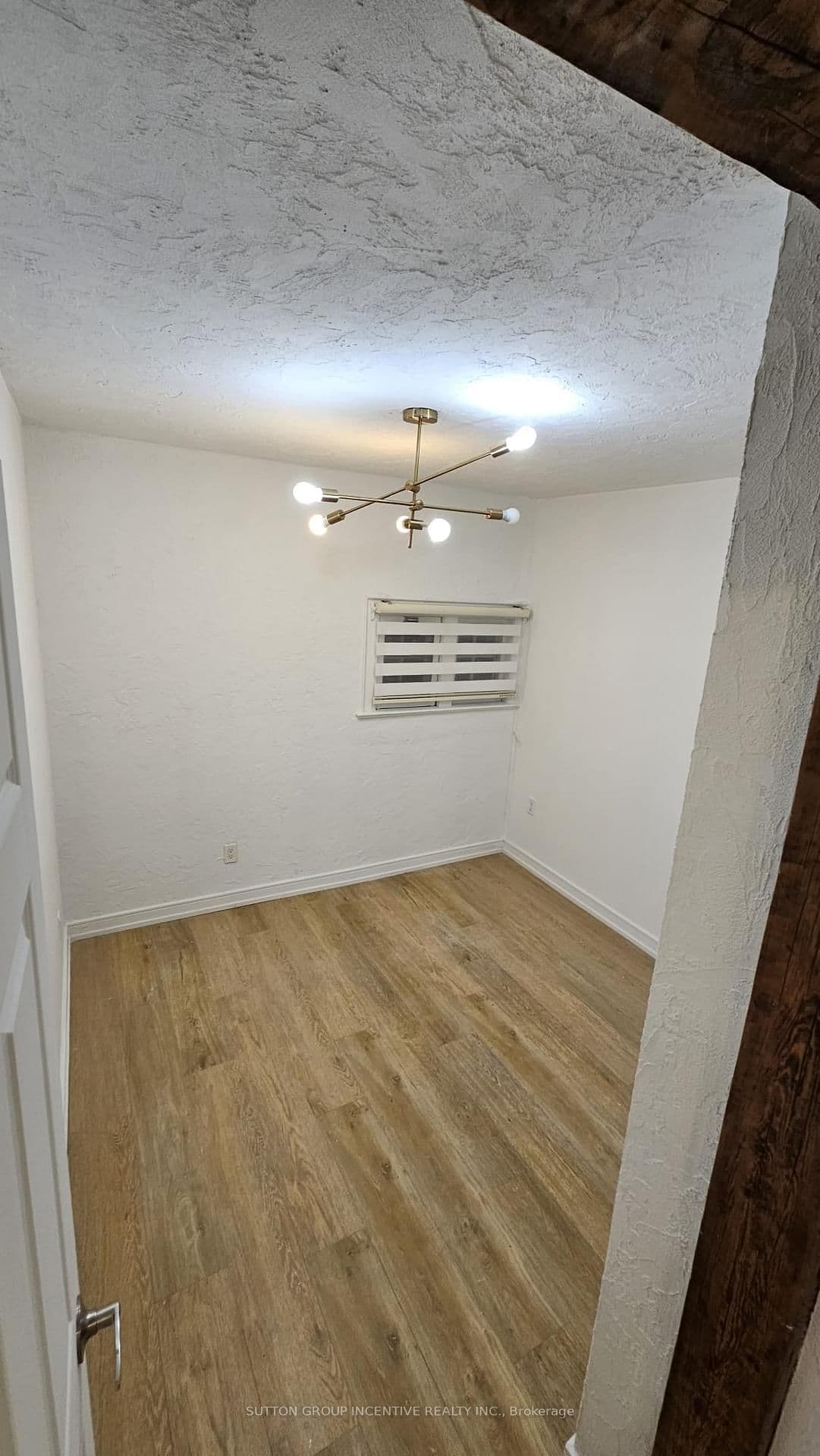 233 Ellerslie Avenue, Unit MAIN thumbnail 11
