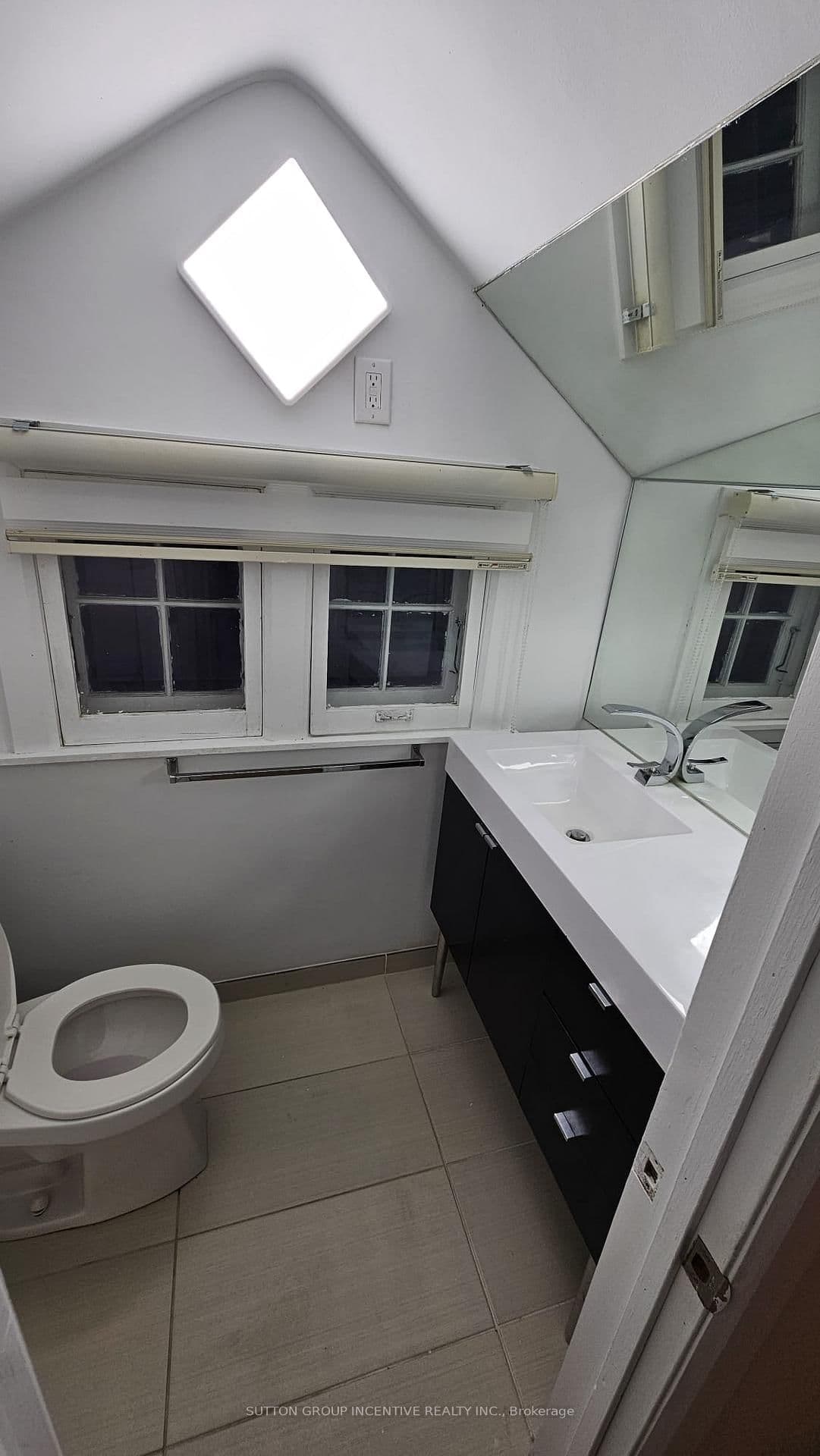 233 Ellerslie Avenue, Unit MAIN thumbnail 15