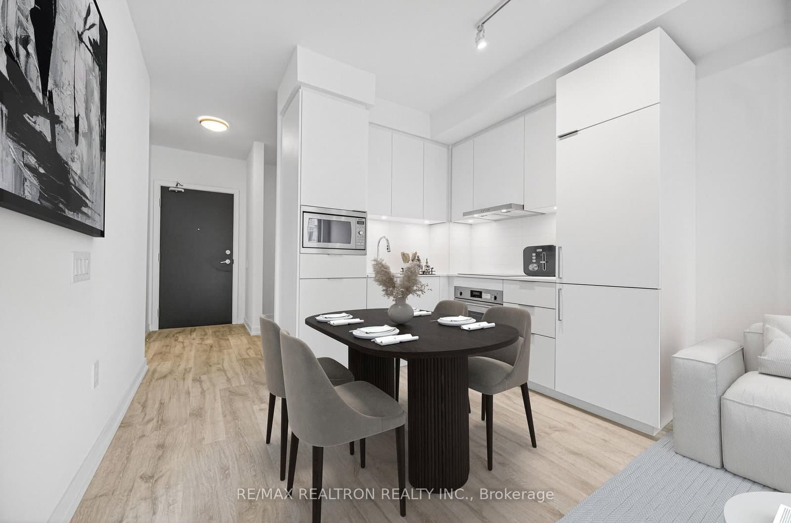 8 Olympic Garden Drive, Unit 704 thumbnail 10