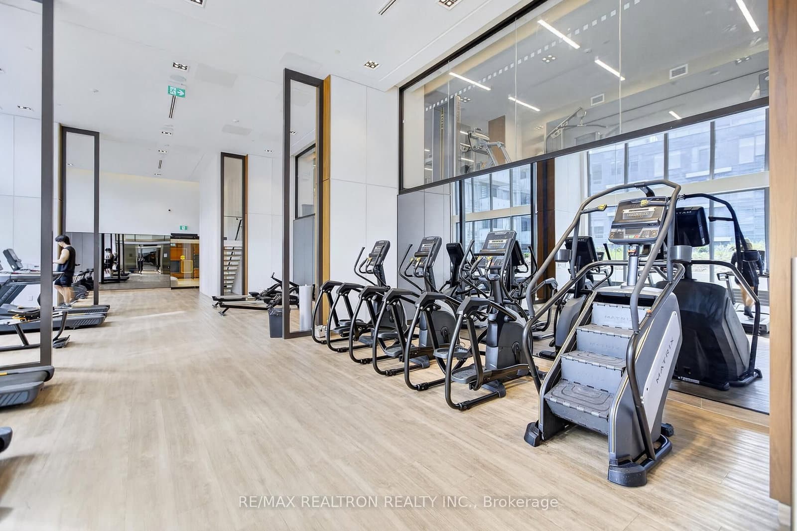 8 Olympic Garden Drive, Unit 704 thumbnail 29