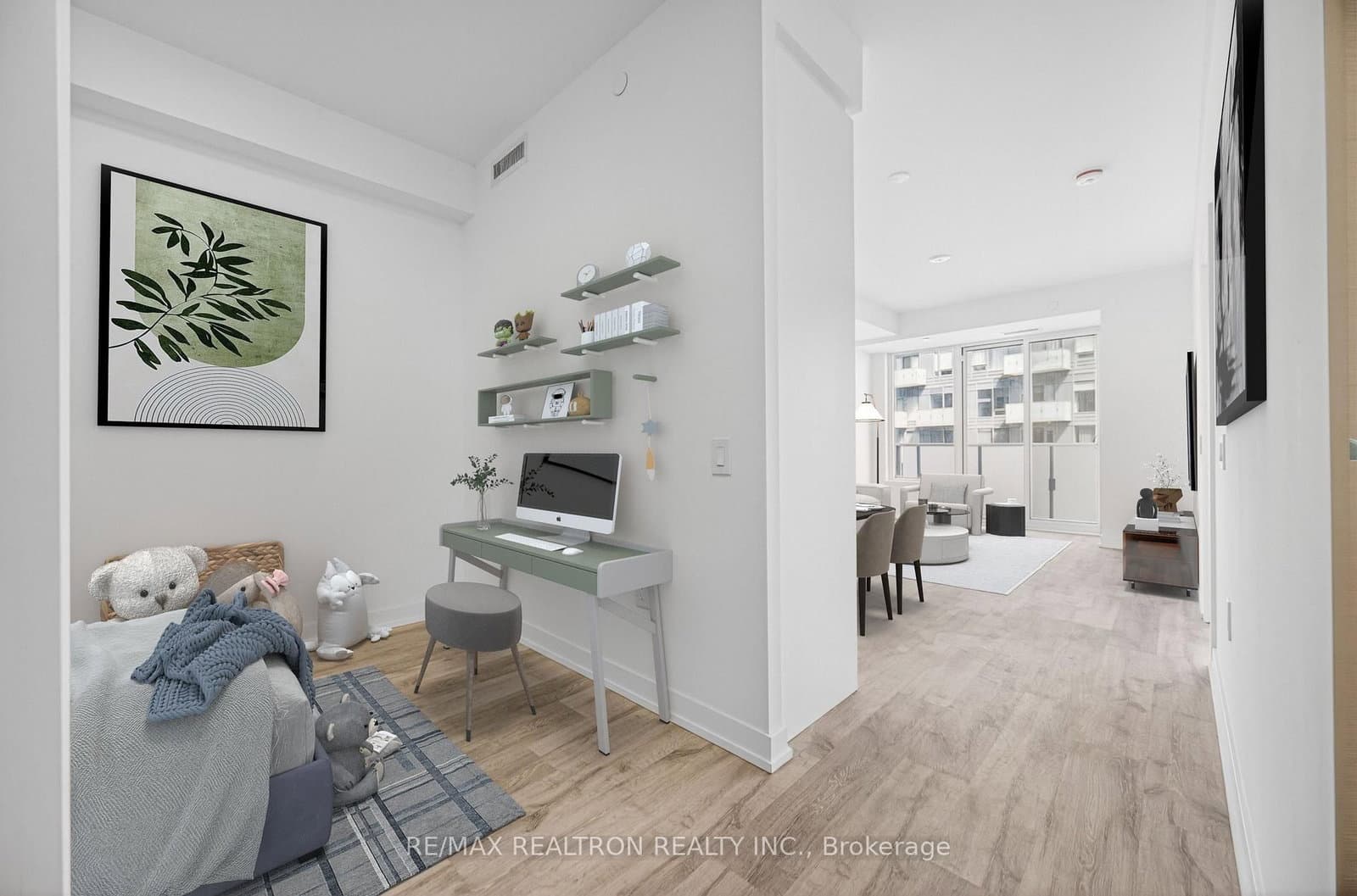 8 Olympic Garden Drive, Unit 704 thumbnail 7