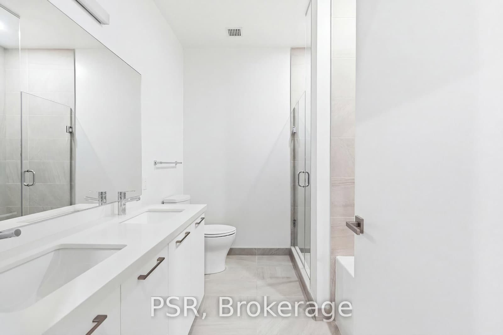 33 Frederick Todd Way, Unit TH12 thumbnail 15