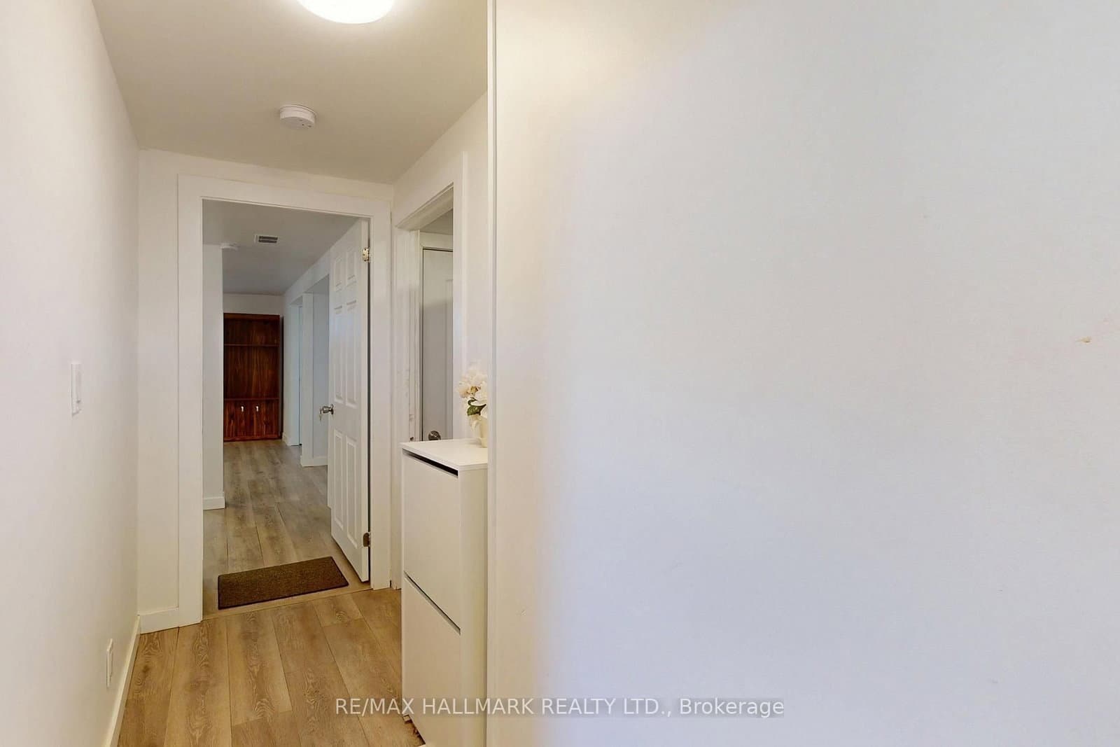 96 Searle Avenue thumbnail 19
