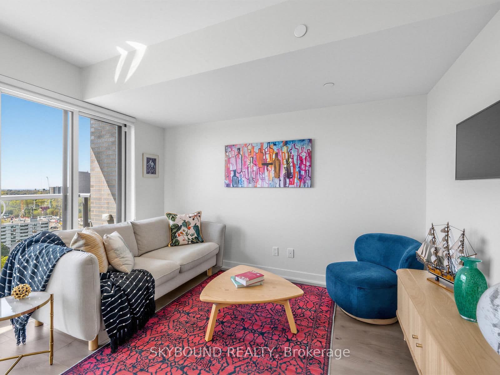 2 Sonic Way, Unit 1910 thumbnail 8