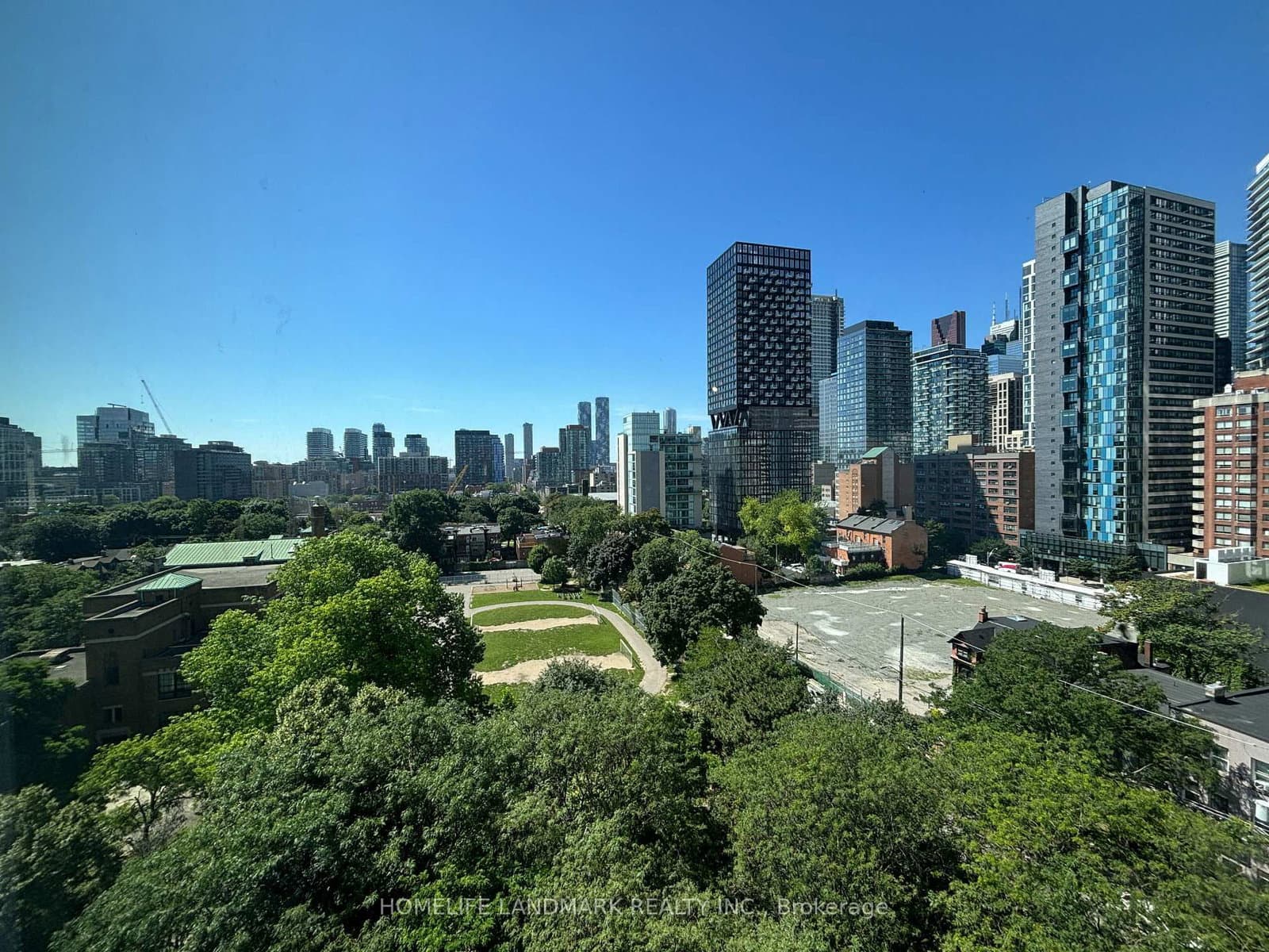 219 Dundas Street E, Unit 1107 thumbnail 16