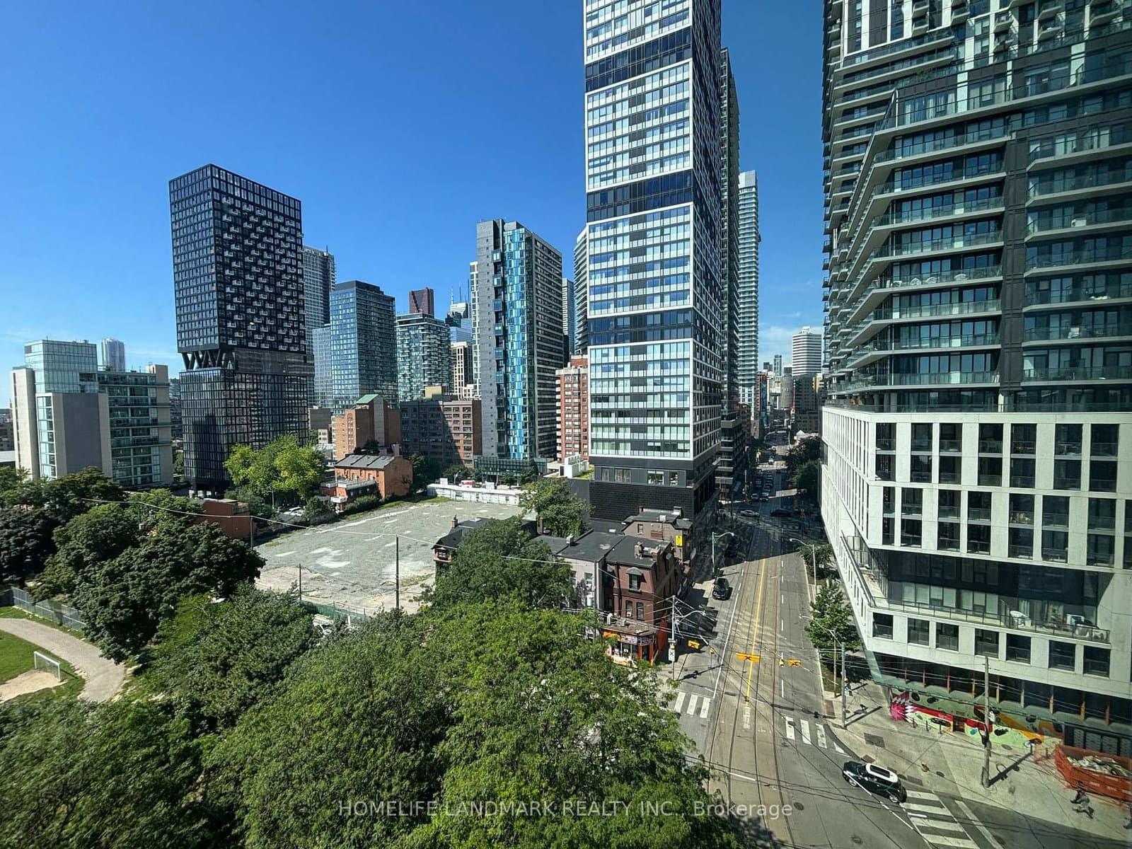 219 Dundas Street E, Unit 1107 thumbnail 17