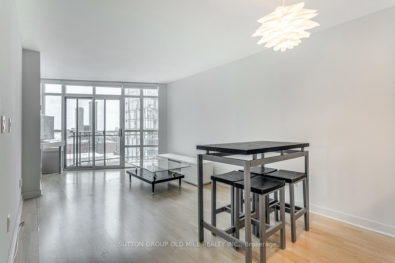 255 Richmond Street E, Unit PH2 thumbnail 11