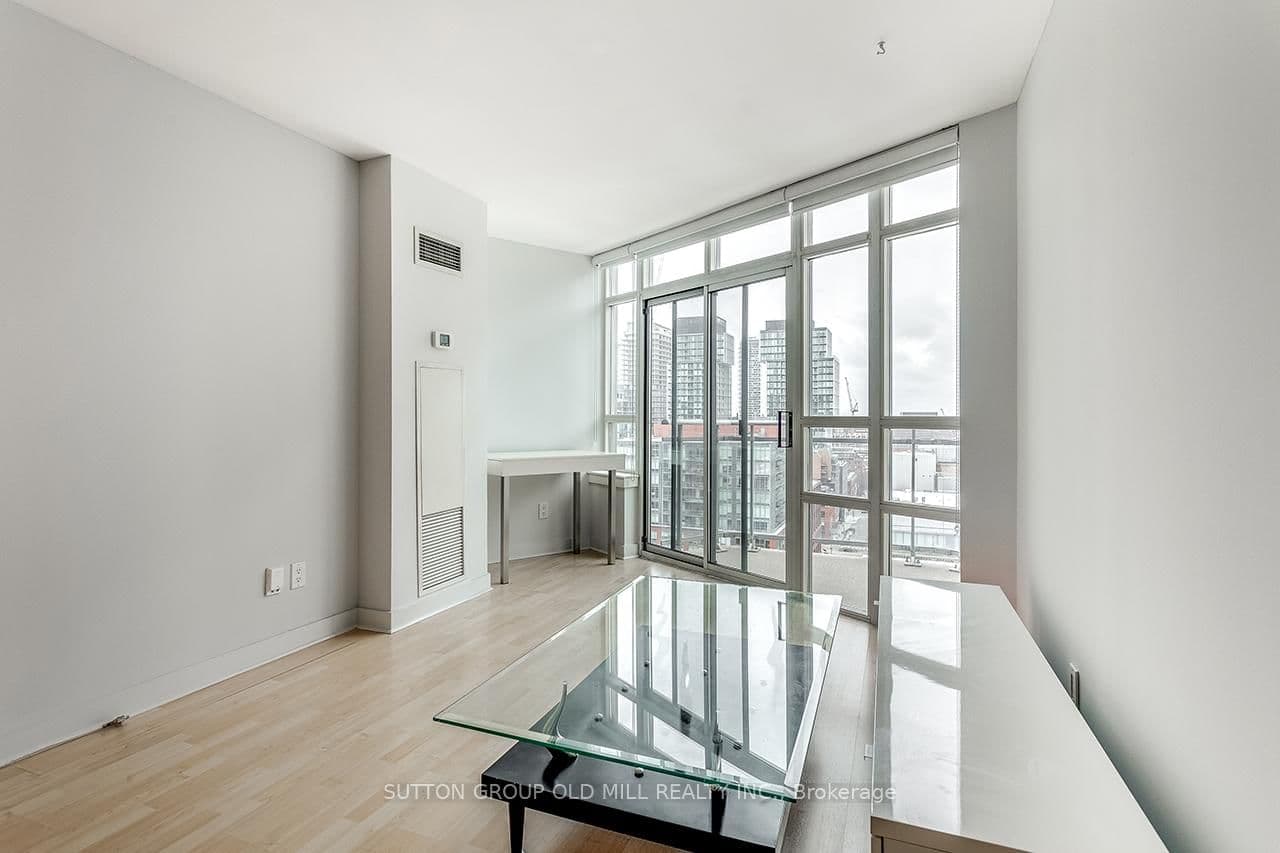 255 Richmond Street E, Unit PH2 thumbnail 13