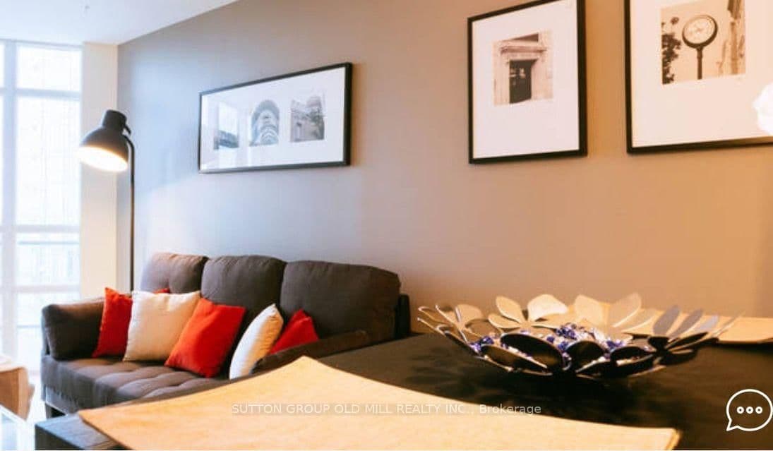 255 Richmond Street E, Unit PH2 thumbnail 32