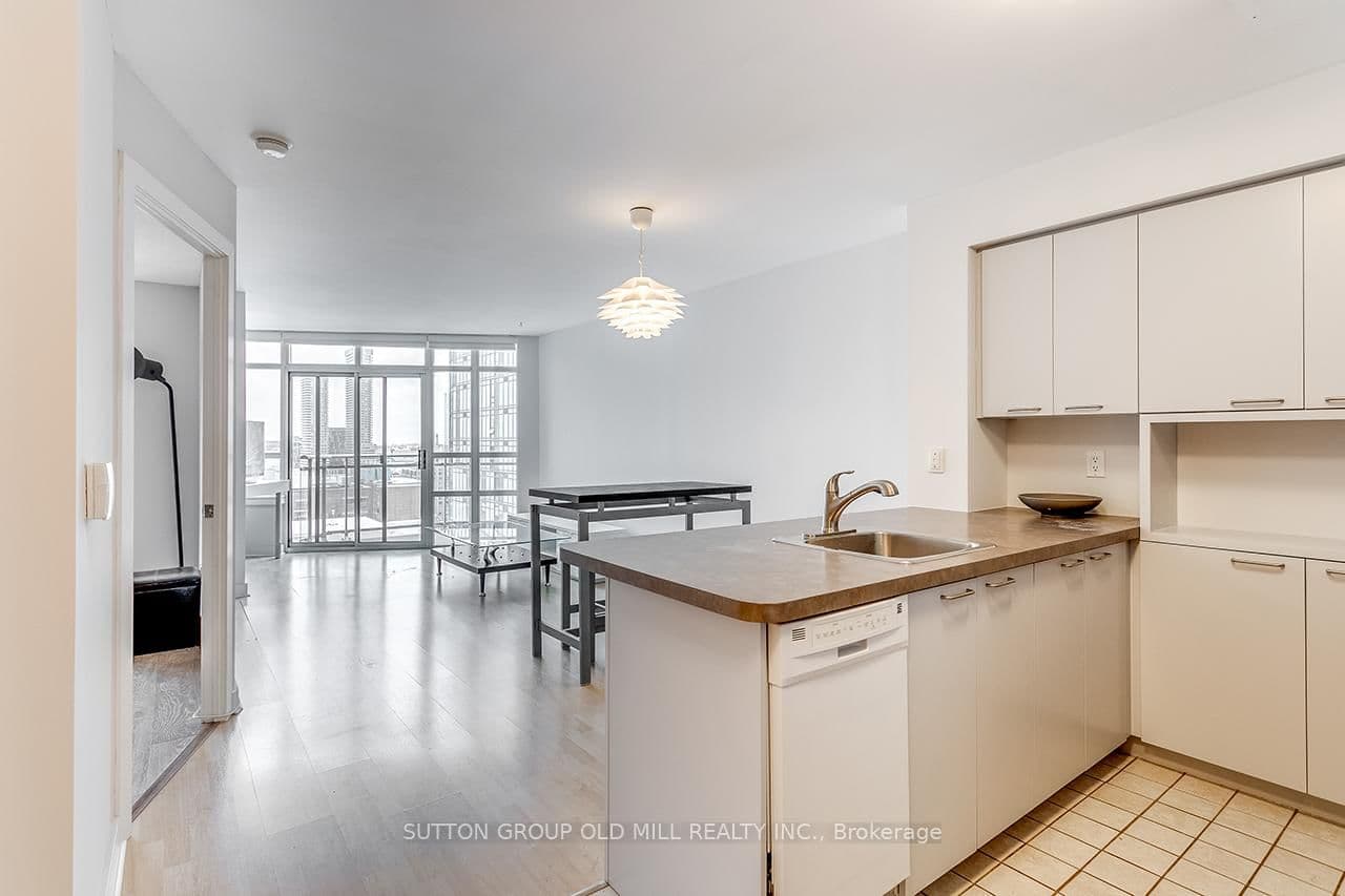 255 Richmond Street E, Unit PH2 thumbnail 9