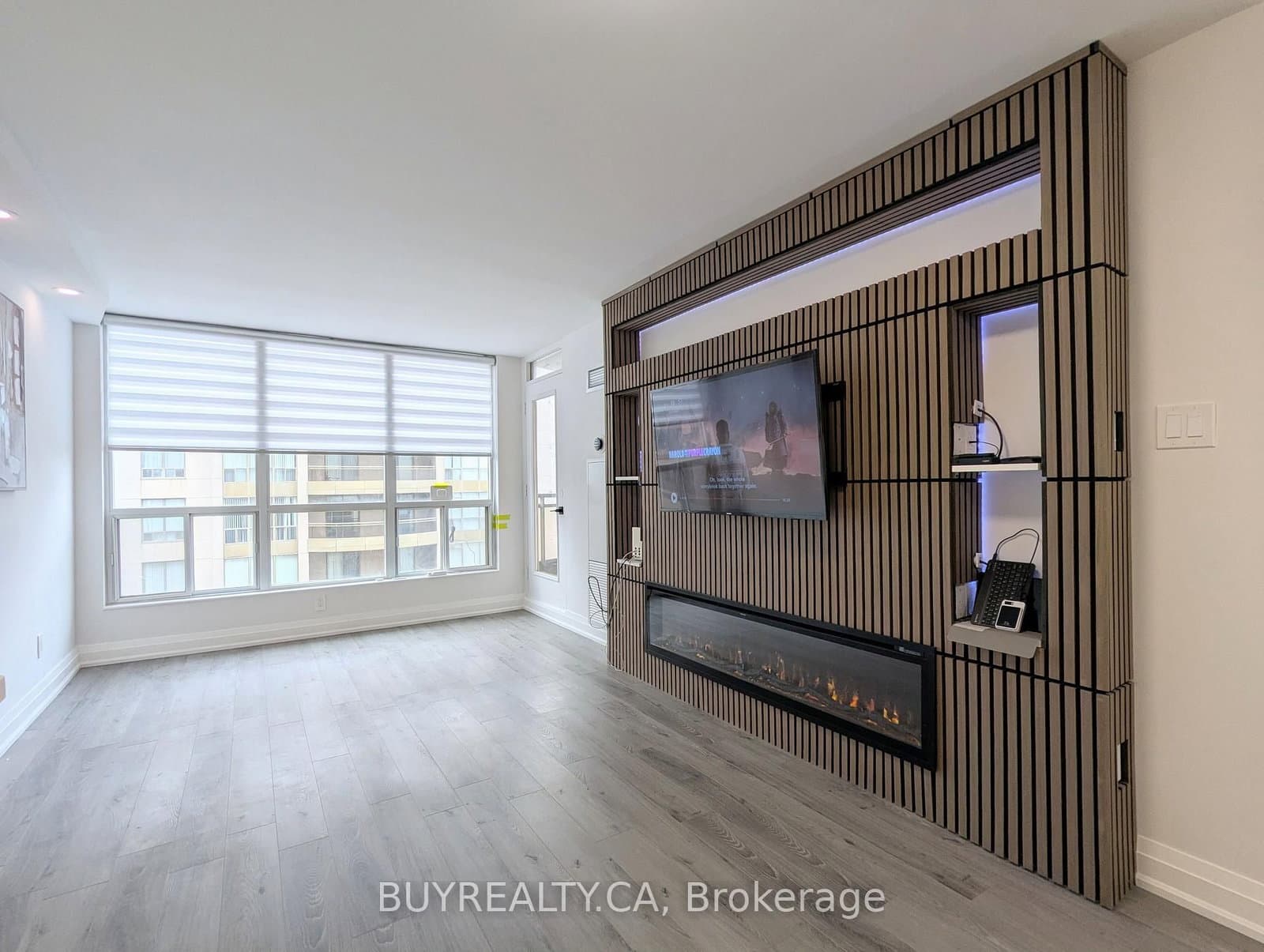 256 Doris Avenue, Unit 1603 thumbnail 11