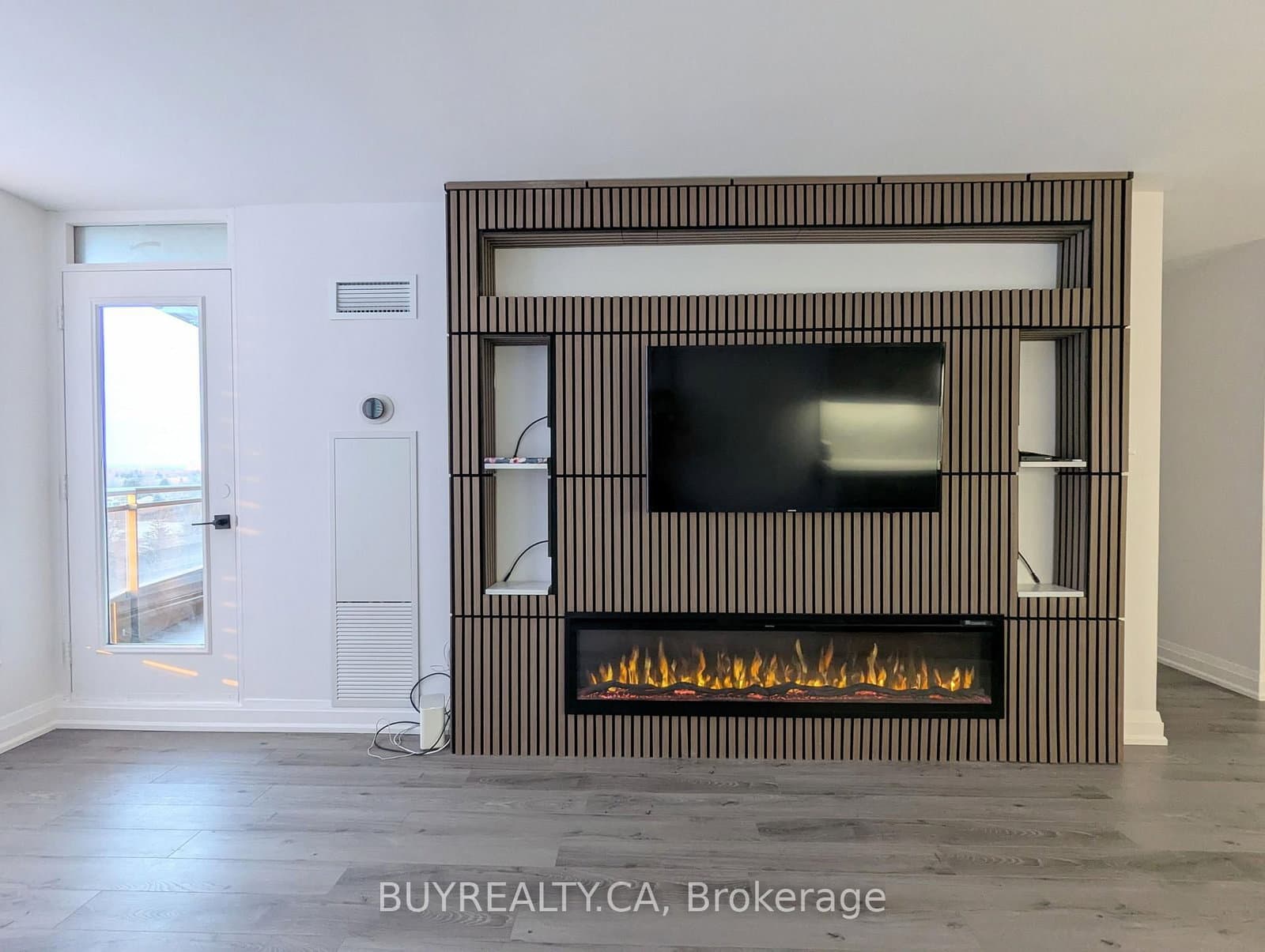 256 Doris Avenue, Unit 1603 thumbnail 12