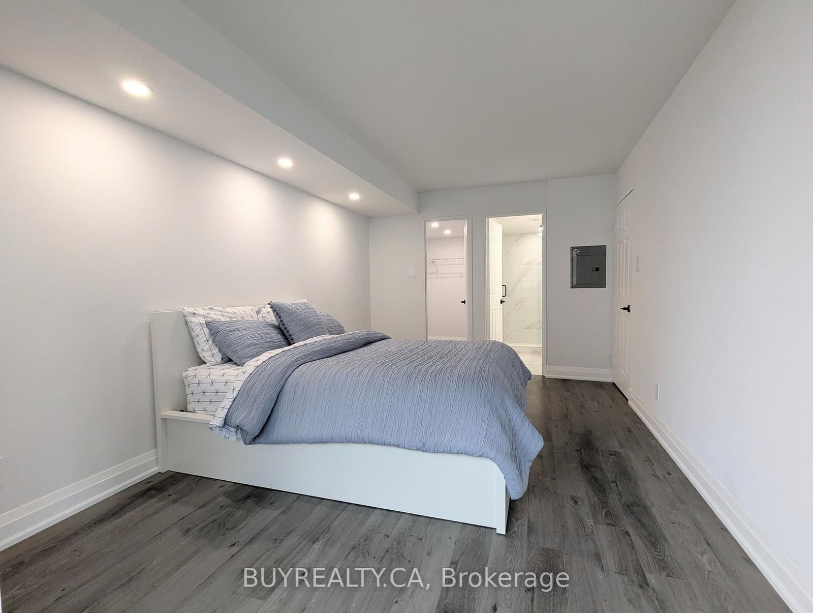 256 Doris Avenue, Unit 1603 thumbnail 22