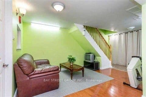 35 Cairnside Crescent thumbnail 4
