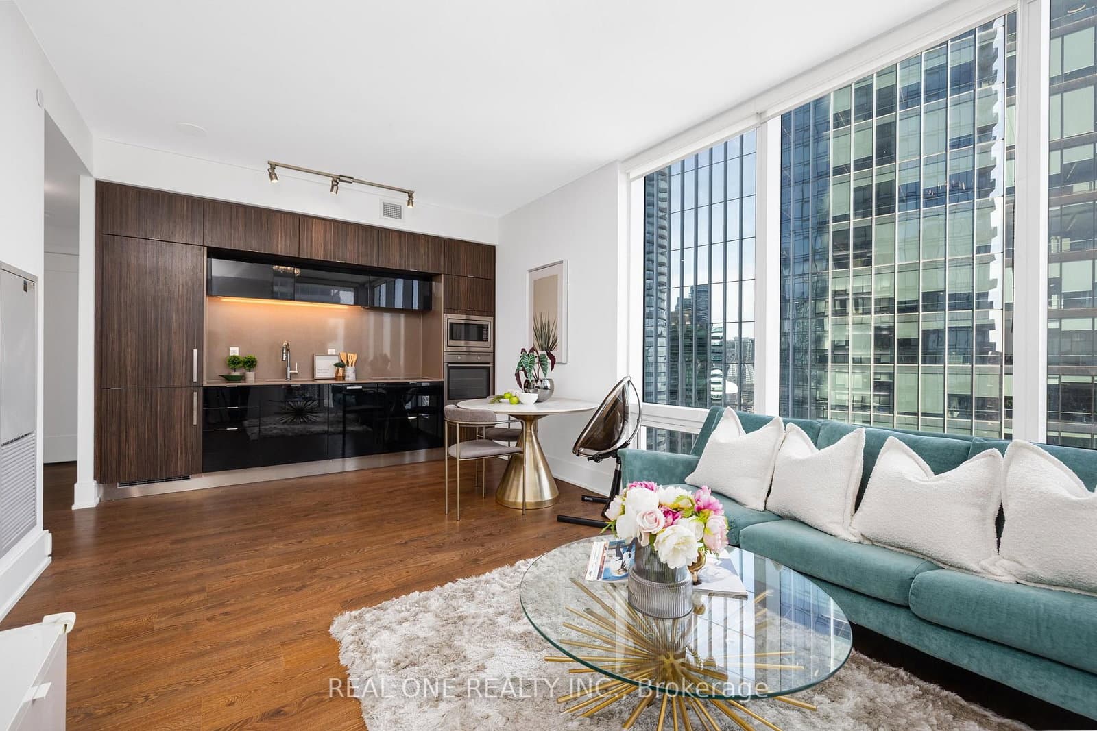10 York Street, Unit 2905 thumbnail 23