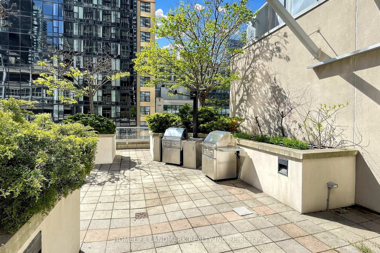 270 wellington Street W, Unit 1124 thumbnail 39