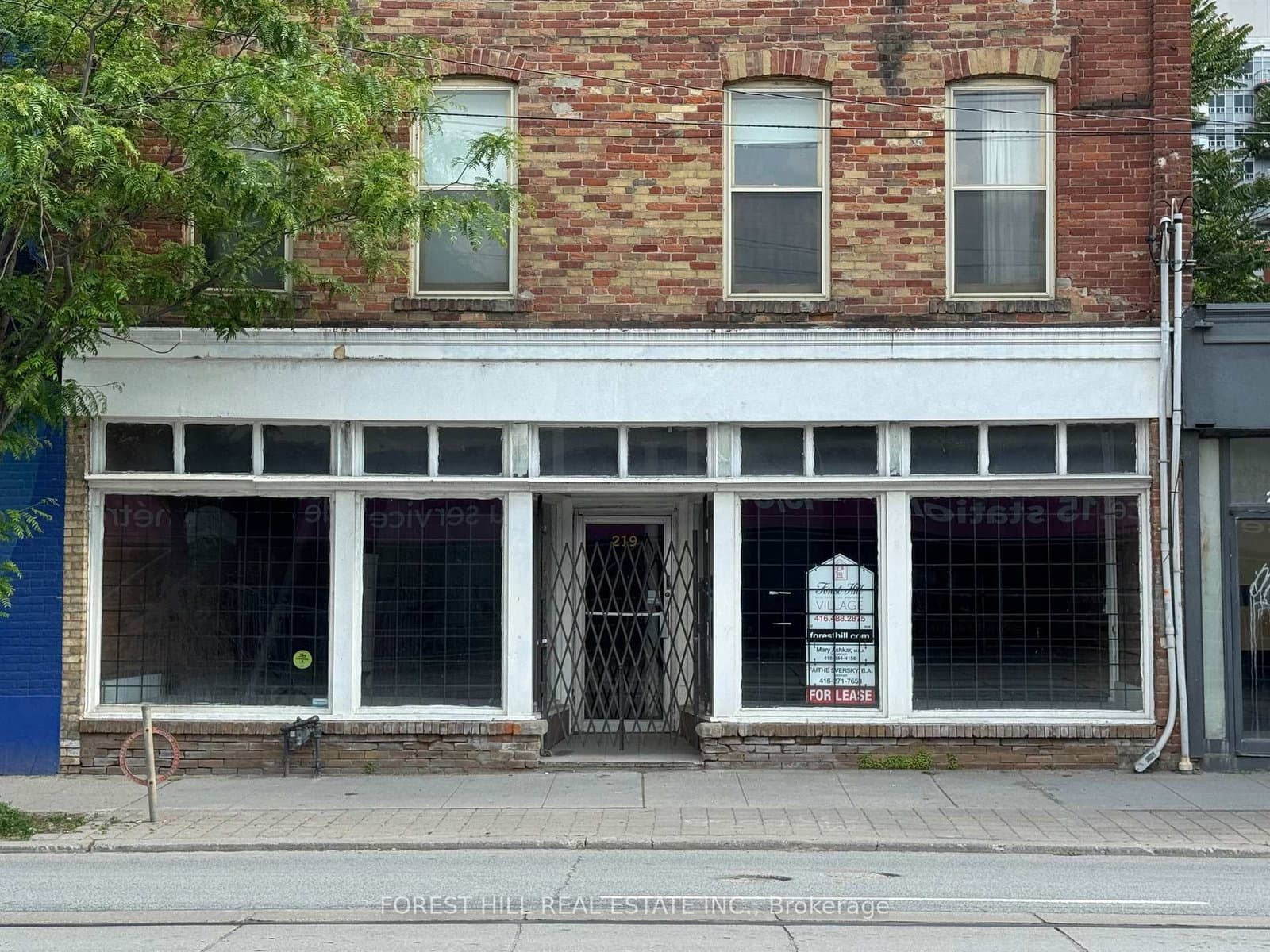 219 Queen Street E thumbnail 2
