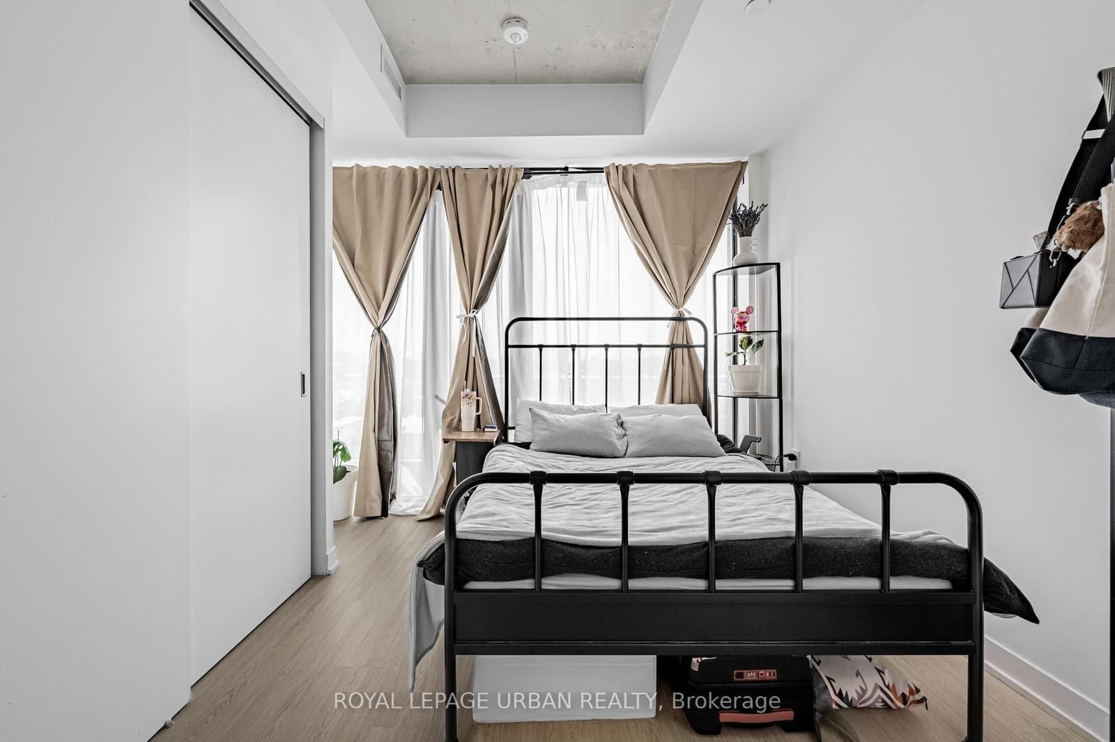 195 McCaul Street, Unit 521 thumbnail 17