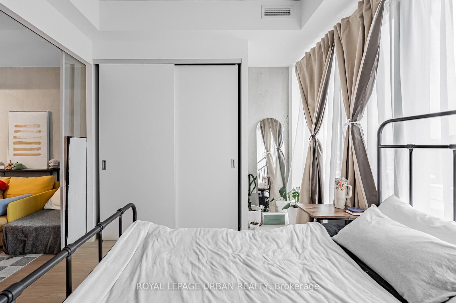 195 McCaul Street, Unit 521 thumbnail 18