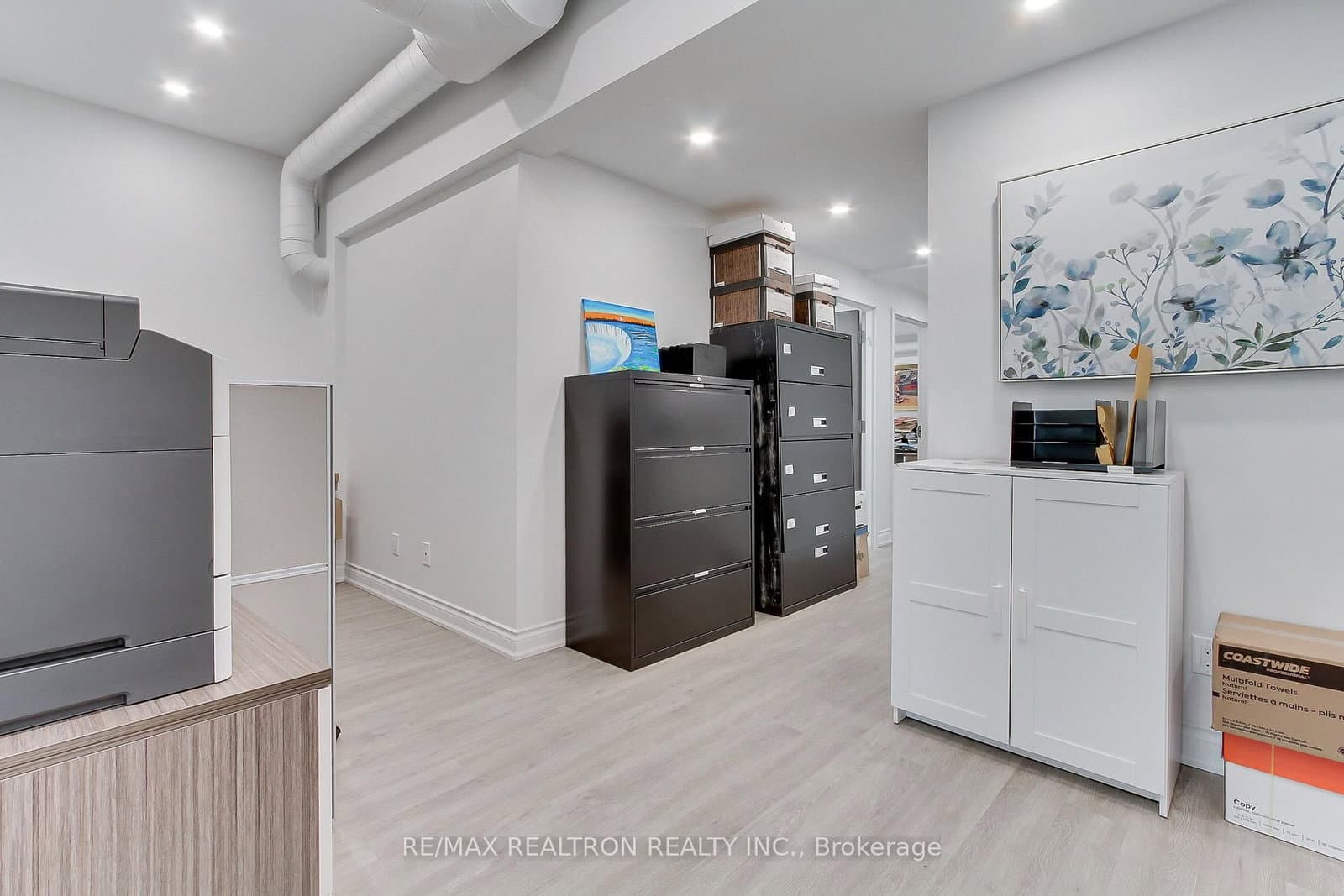 3173 Bathurst Street, Unit Main Floor thumbnail 20