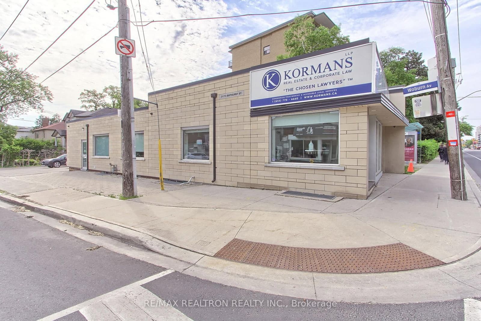 3173 Bathurst Street, Unit Main Floor thumbnail 3