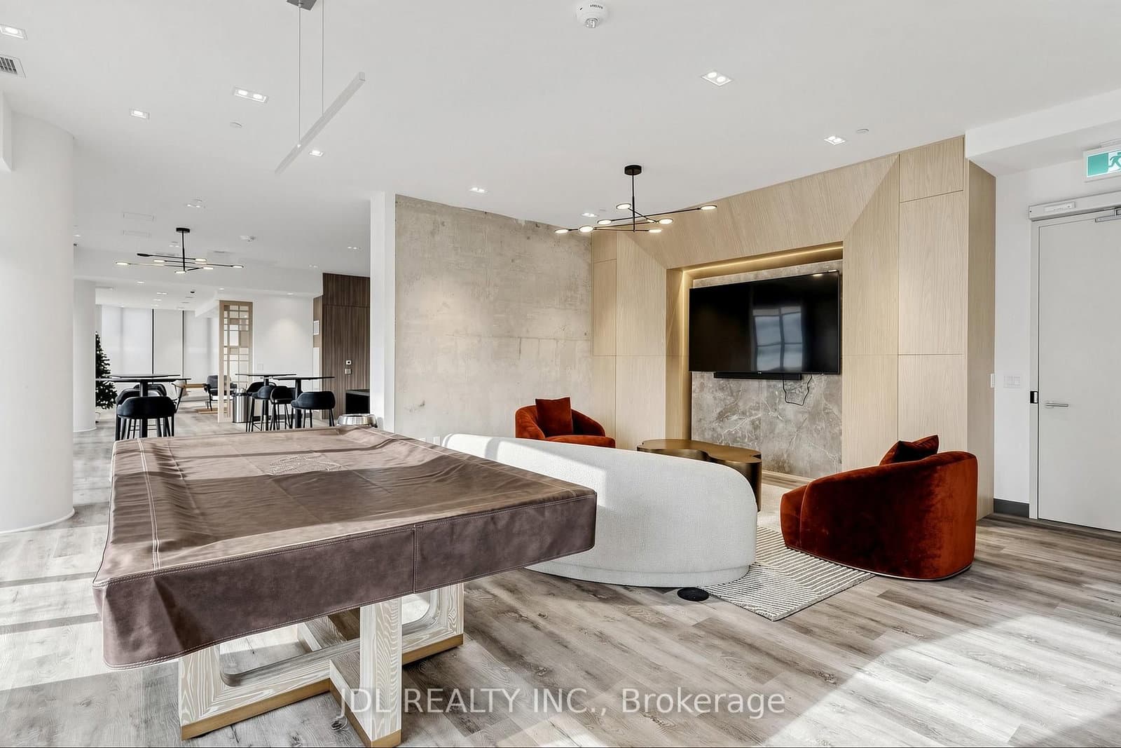 47 Mutual Street, Unit 2502 thumbnail 33