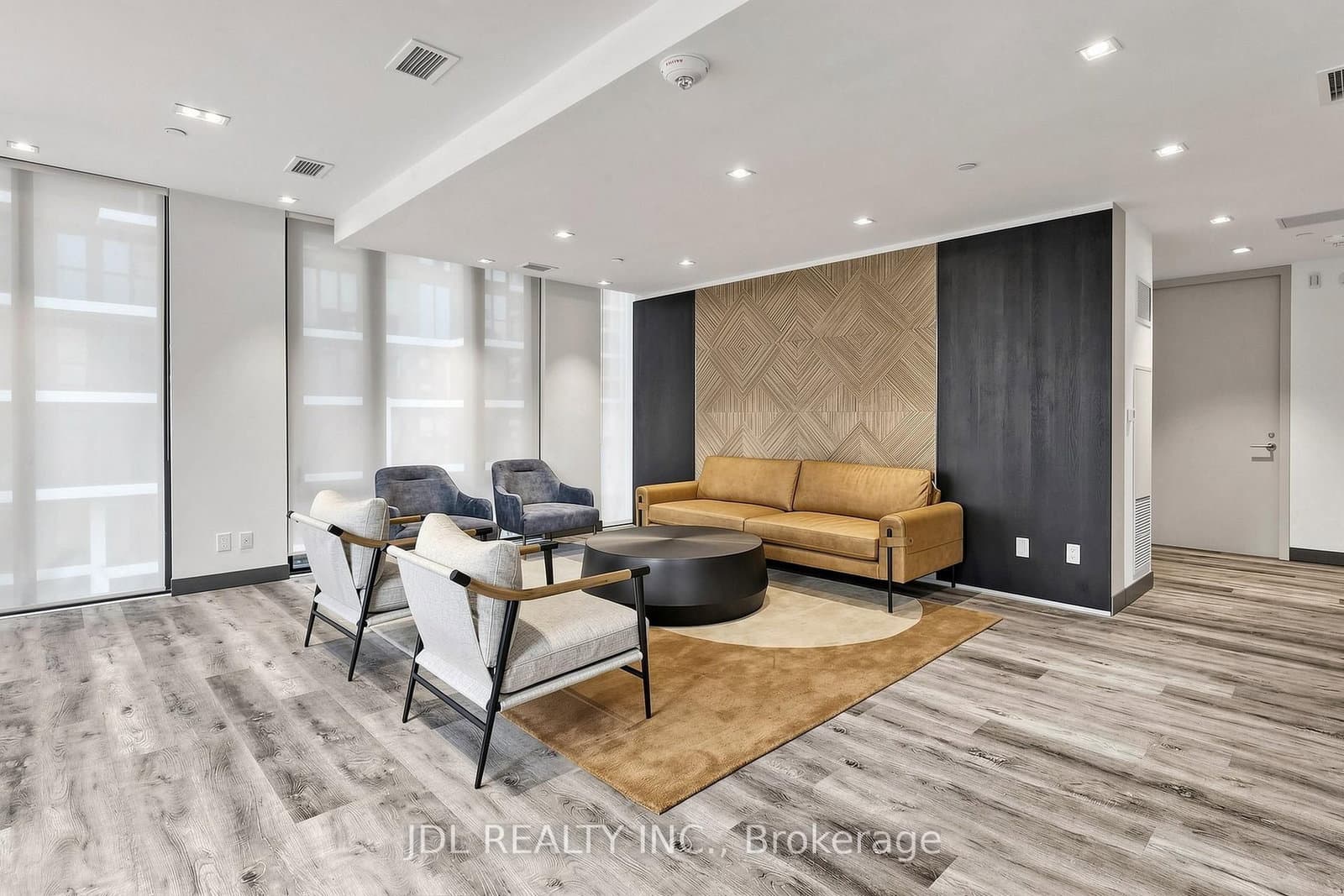 47 Mutual Street, Unit 2502 thumbnail 37