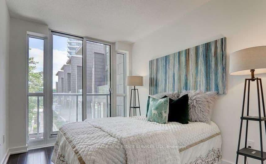 121 Mcmahon Drive, Unit TH7 thumbnail 14