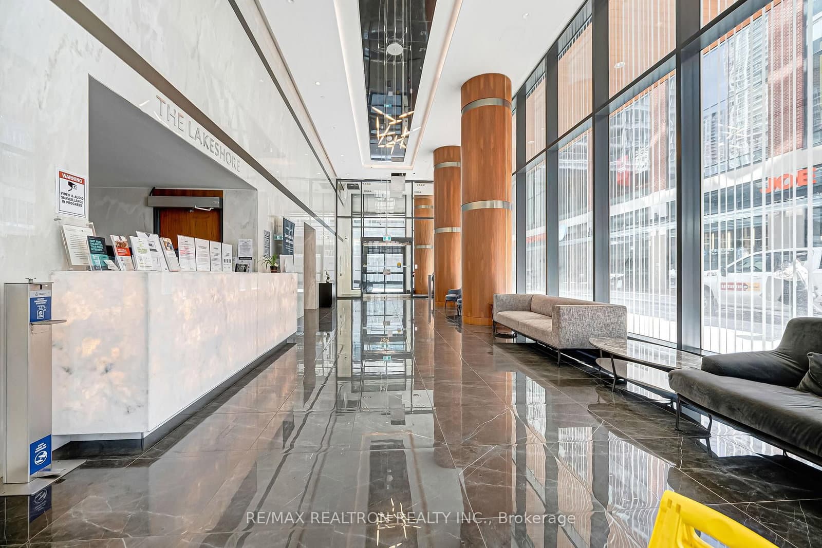 19 Bathurst Street, Unit 811 thumbnail 46