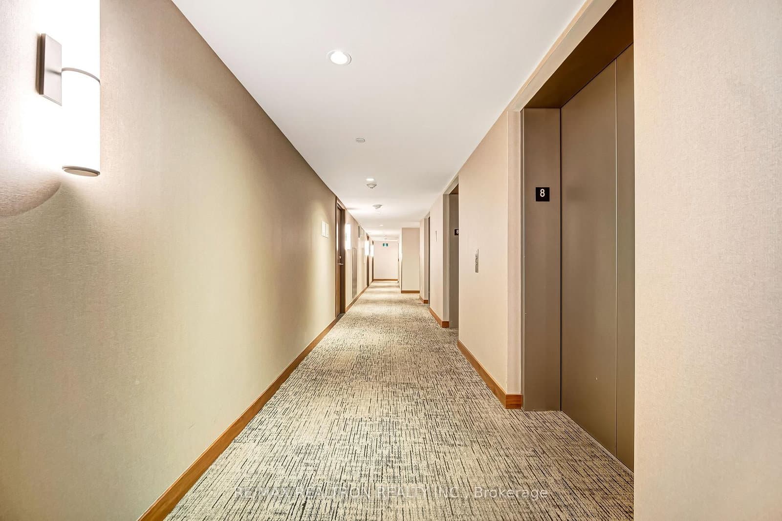 19 Bathurst Street, Unit 811 thumbnail 47