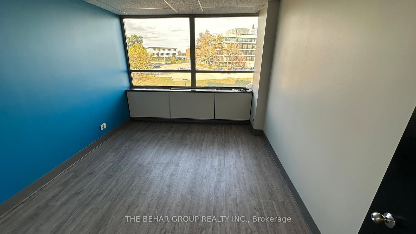 15 Gervais Drive, Unit 300 thumbnail 10