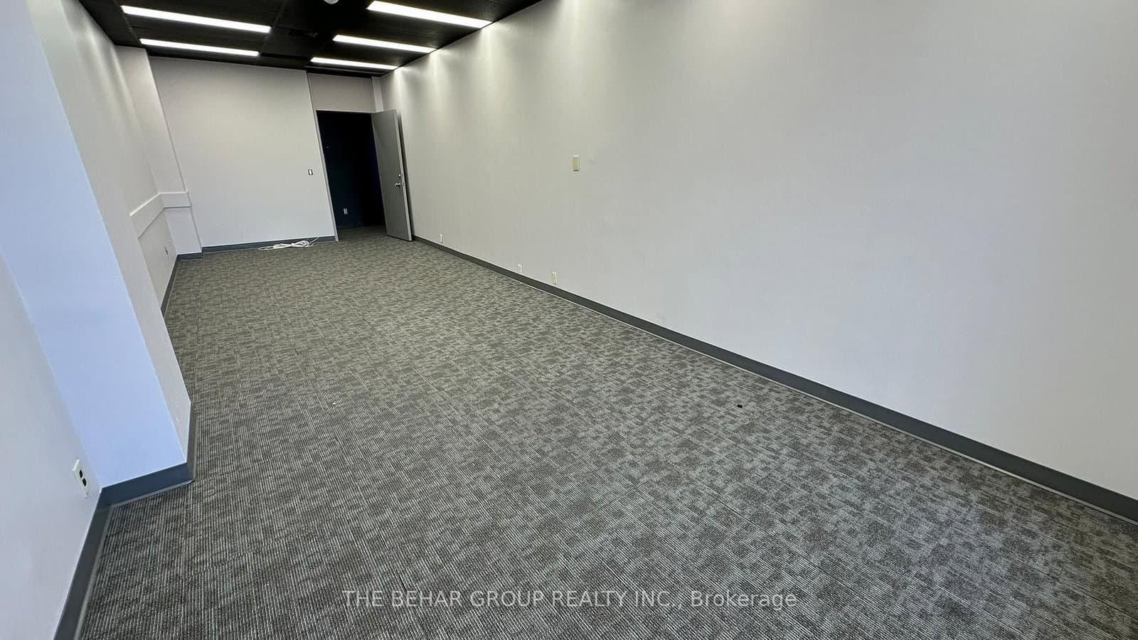 15 Gervais Drive, Unit 406 thumbnail 4
