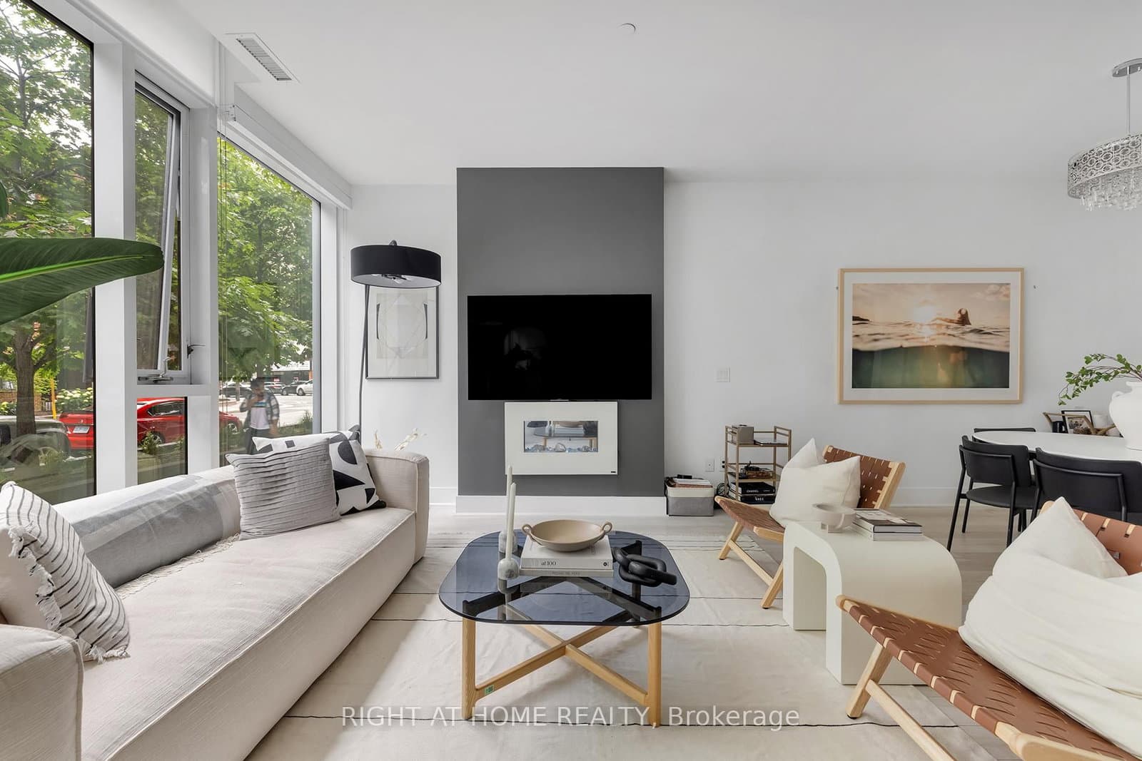 32 Davenport Road, Unit TH 101 thumbnail 7