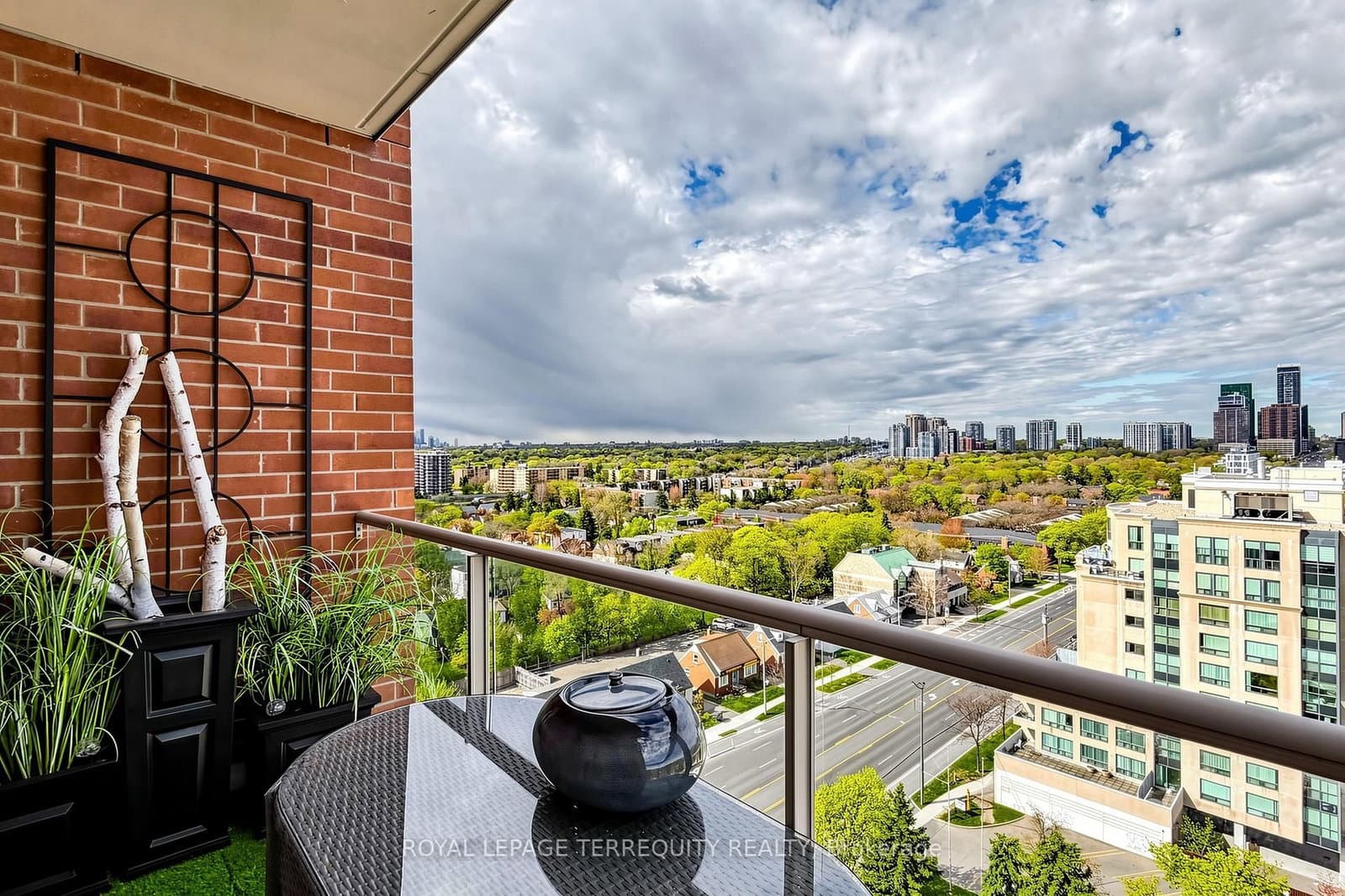 2 Clairtrell Road, Unit LPH 1 thumbnail 22