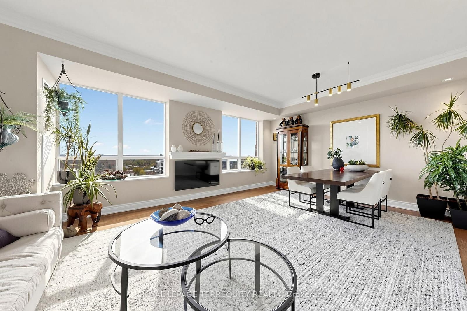 2 Clairtrell Road, Unit LPH 1 thumbnail 5