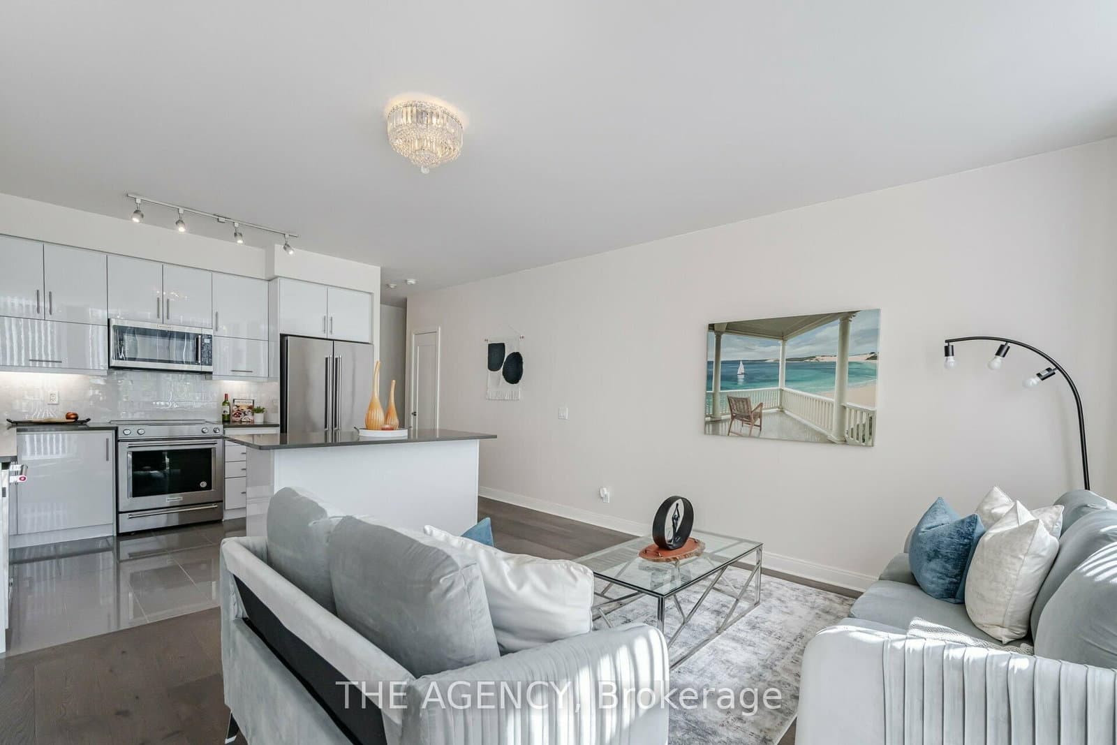825 Church Street, Unit 105 thumbnail 15