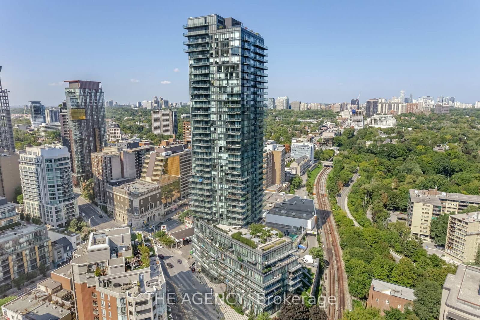 825 Church Street, Unit 105 thumbnail 2