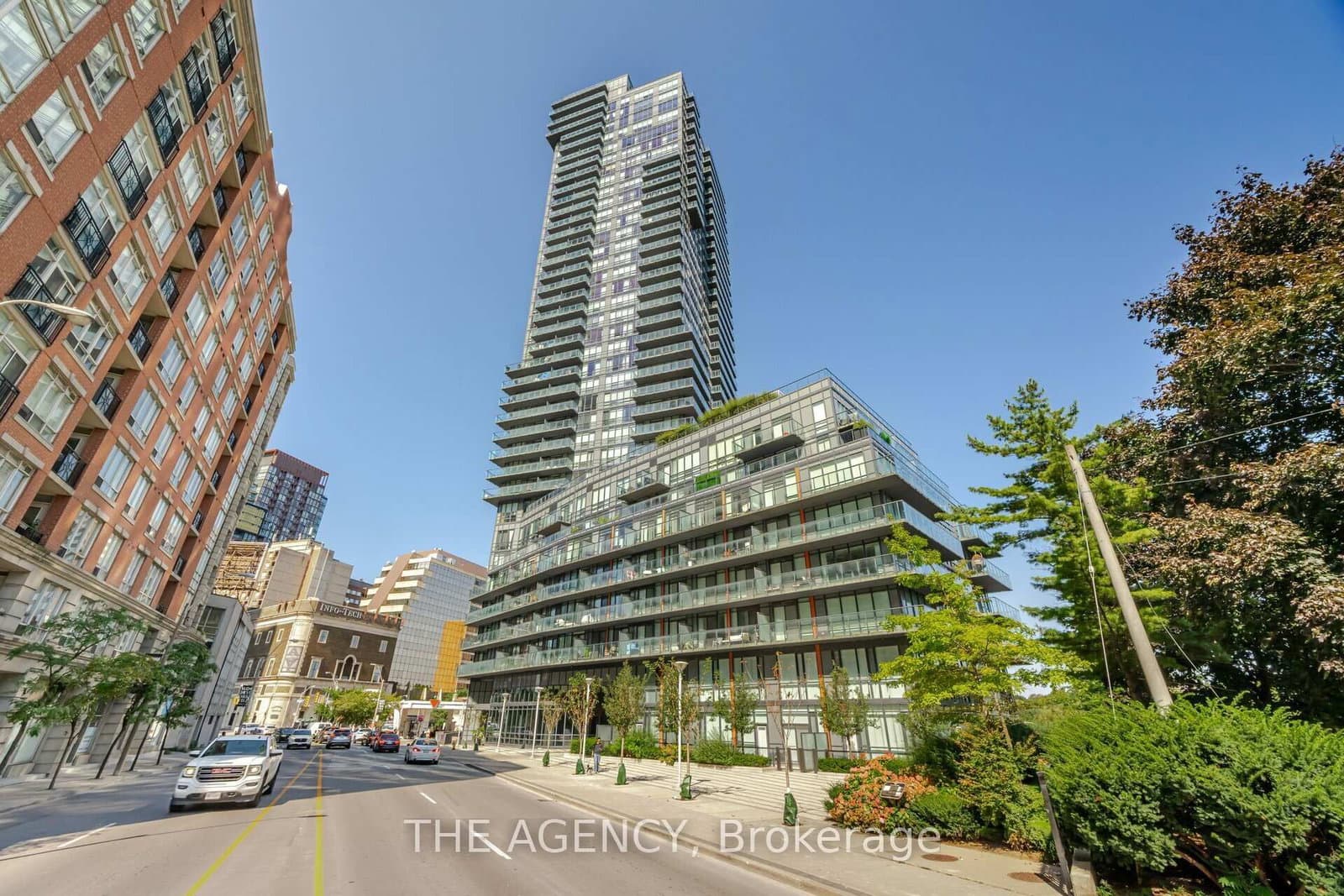 825 Church Street, Unit 105 thumbnail 3