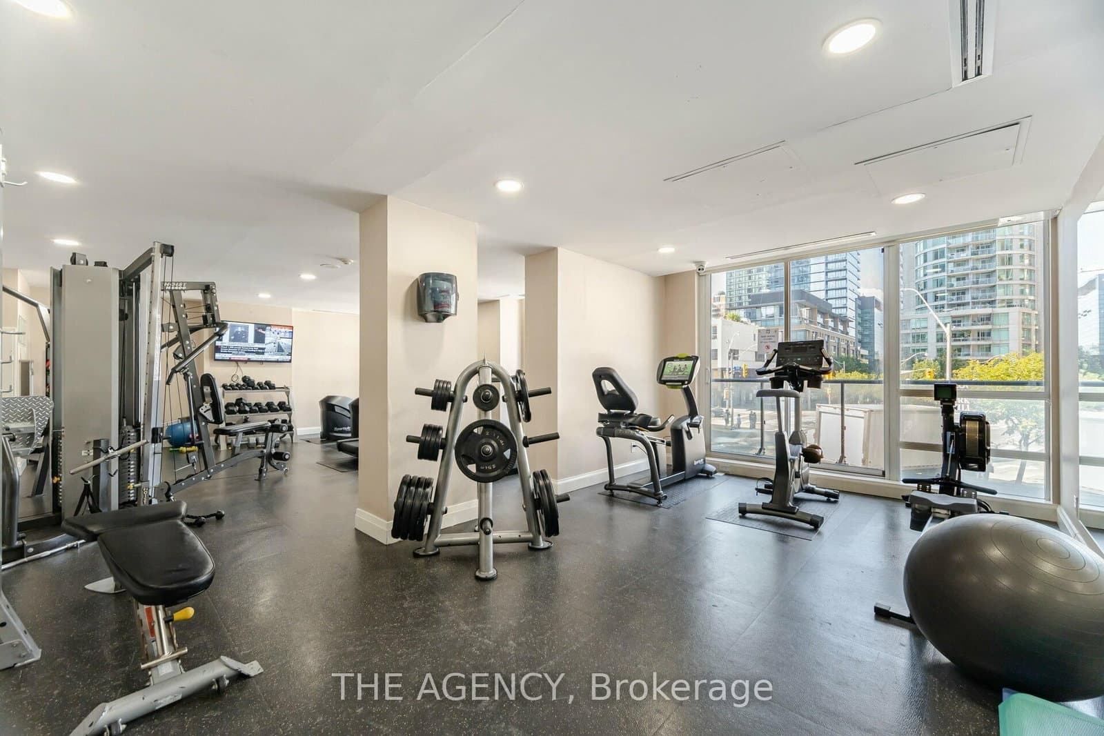 825 Church Street, Unit 105 thumbnail 33