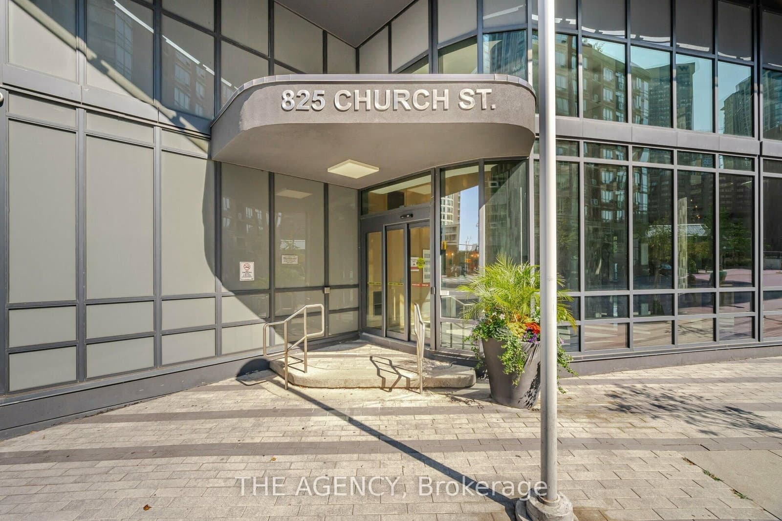 825 Church Street, Unit 105 thumbnail 4