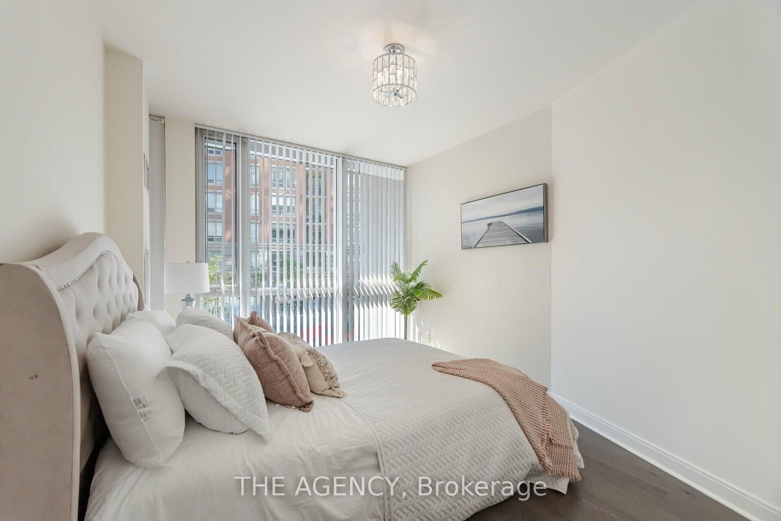 825 Church Street, Unit 105 thumbnail 9