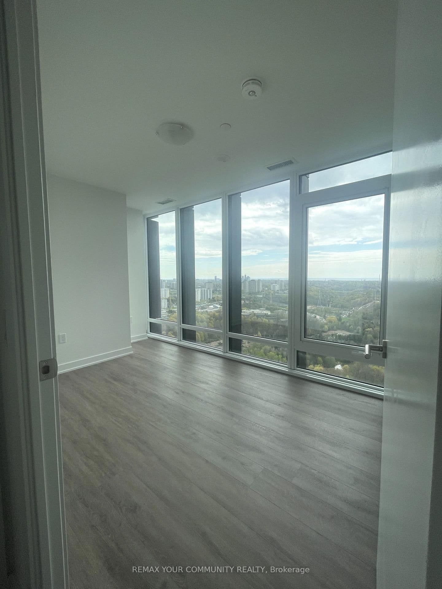 1 Quarrington Lane, Unit 3002 thumbnail 13