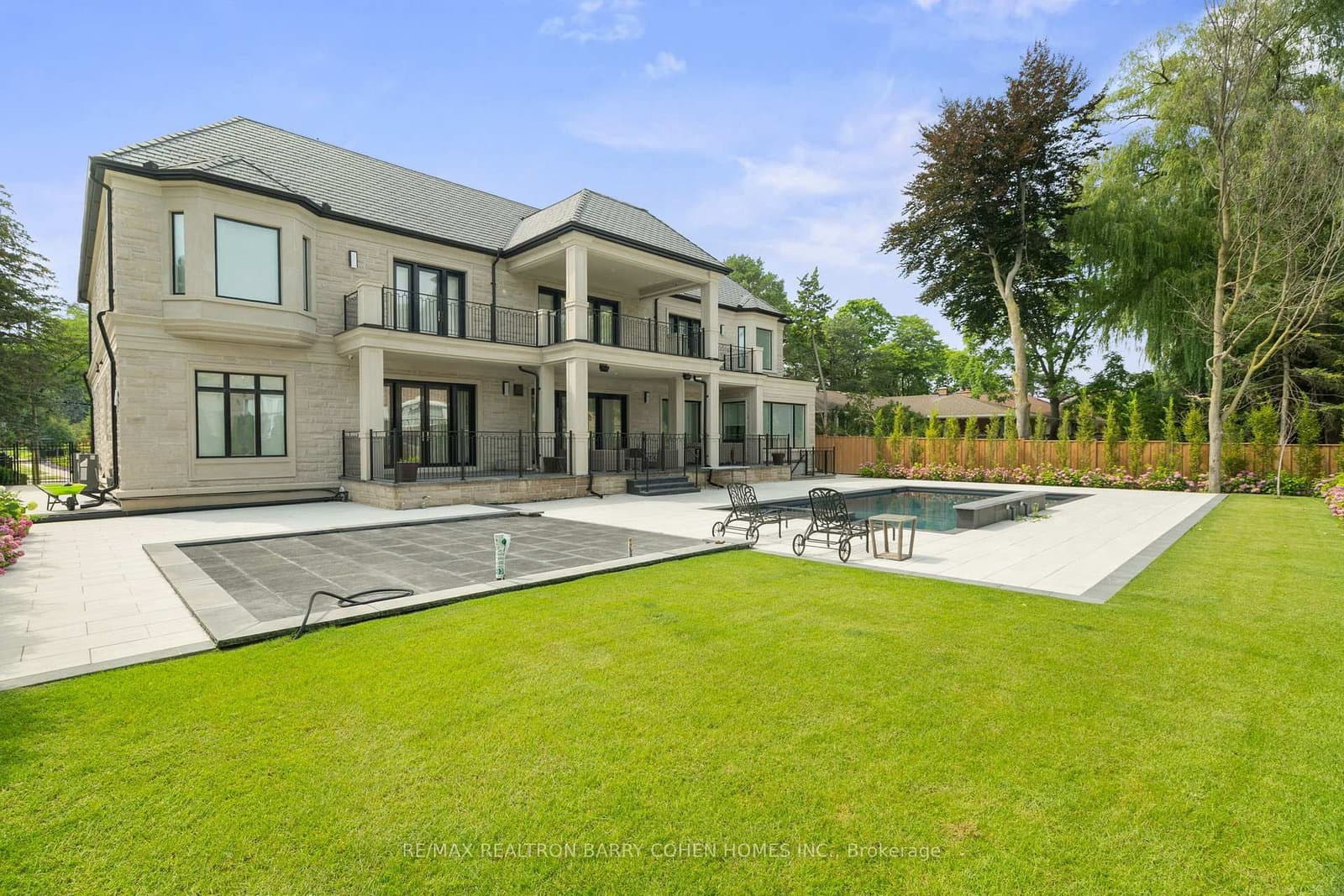 23 Sandfield Road thumbnail 40