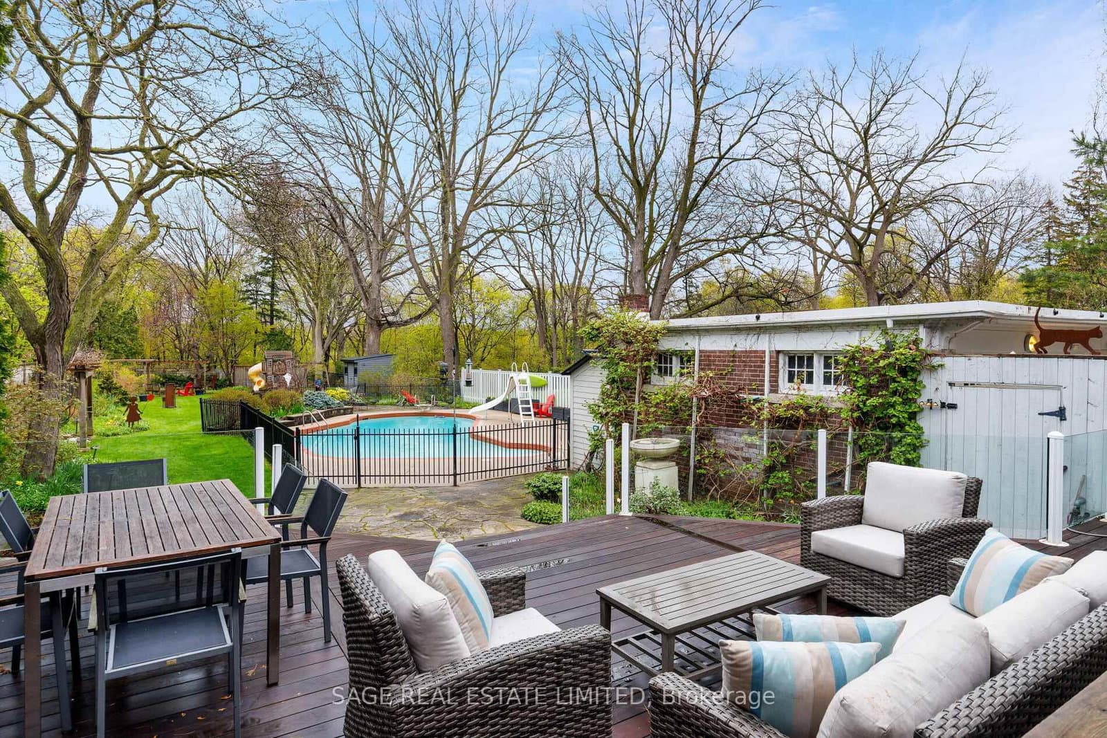 124 Blythwood Road thumbnail 12