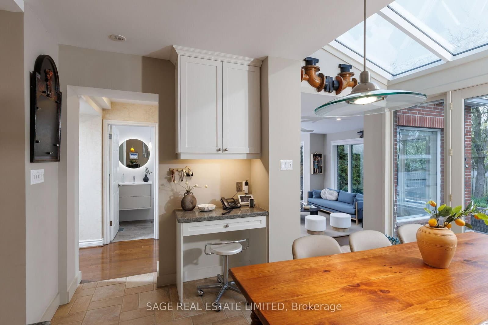 124 Blythwood Road thumbnail 16