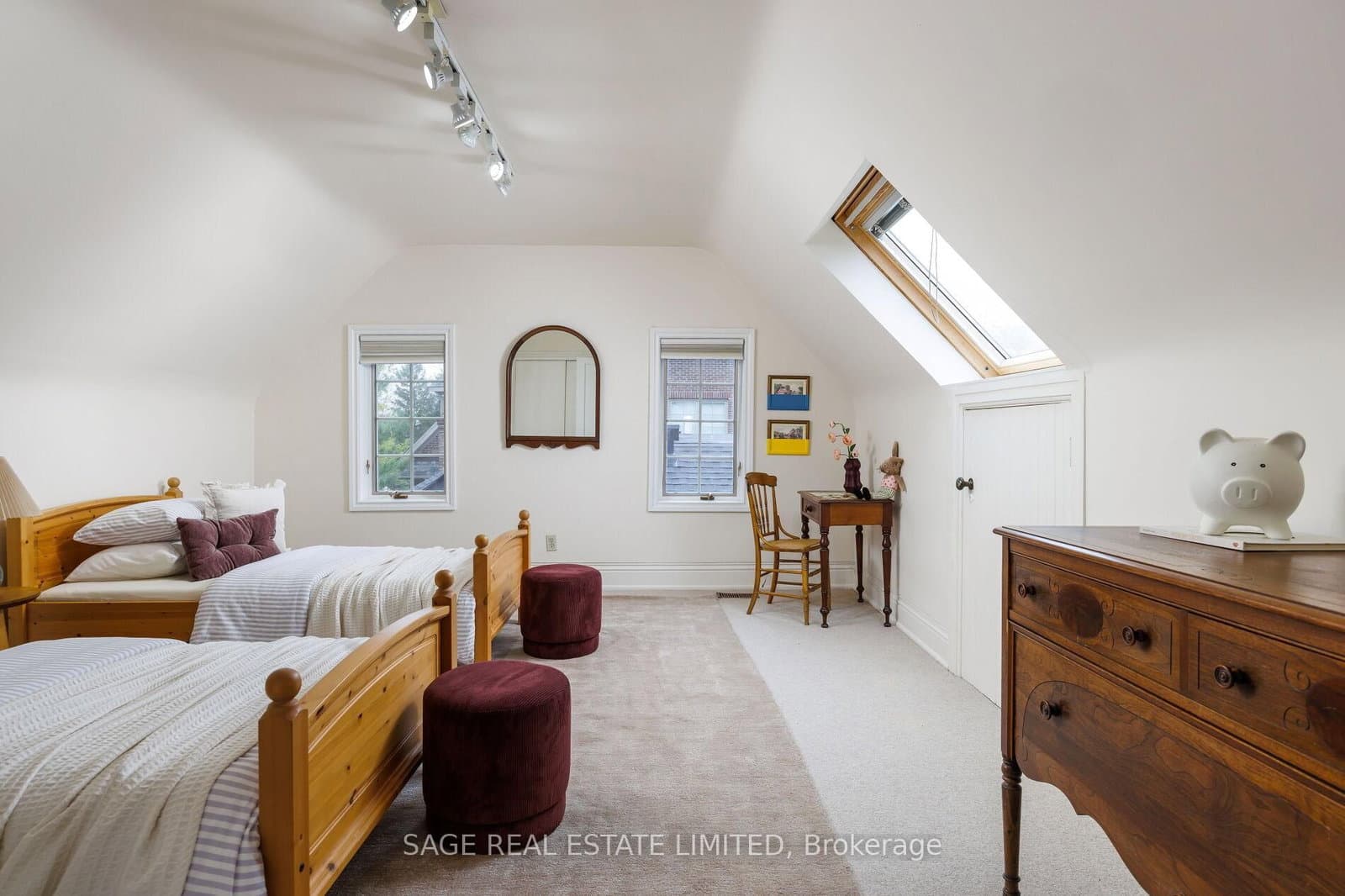 124 Blythwood Road thumbnail 38