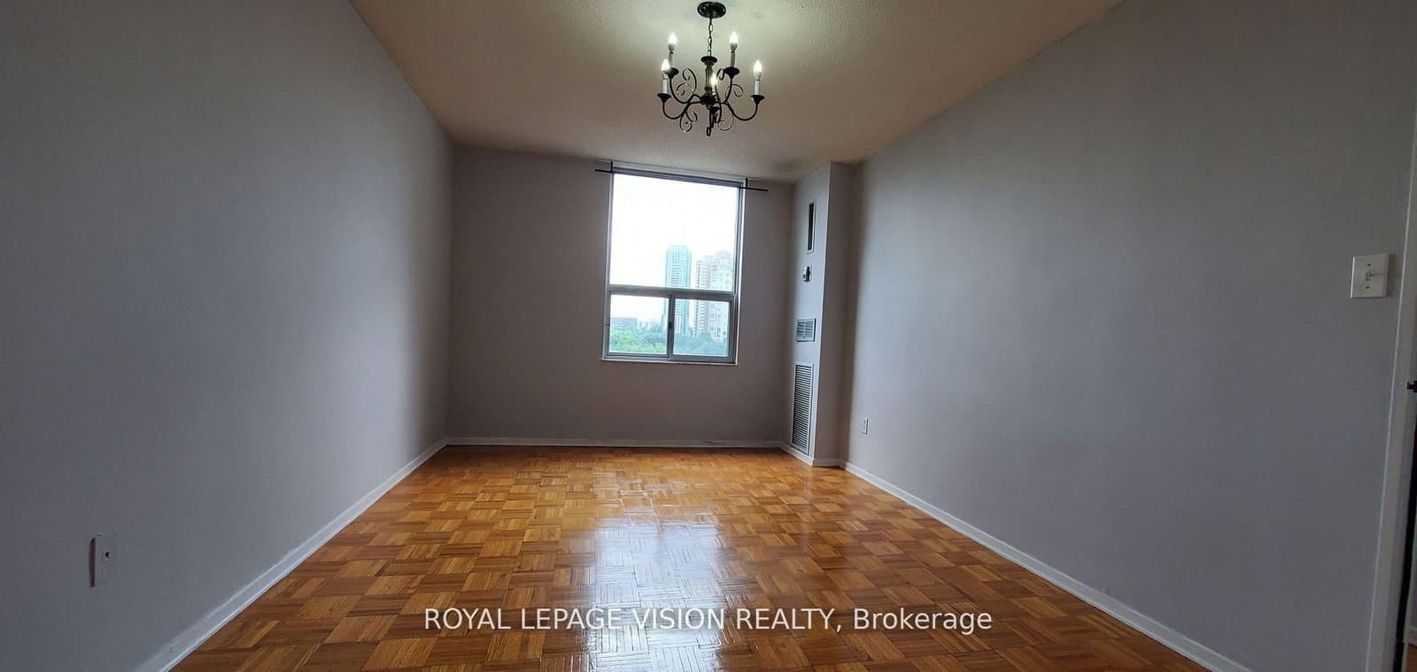 20 Edgecliff Golfway, Unit 1202 thumbnail 3