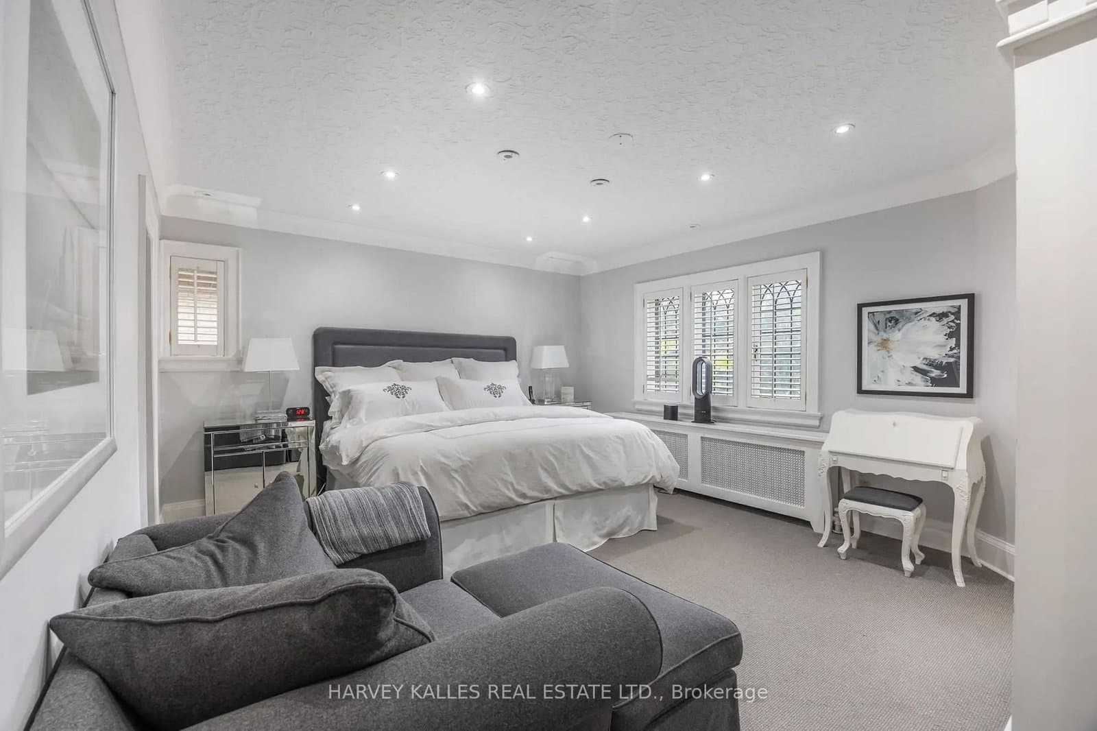 141 Old Forest Hill Road thumbnail 35