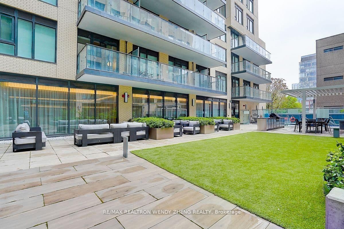 543 Richmond Street W, Unit 307 thumbnail 31