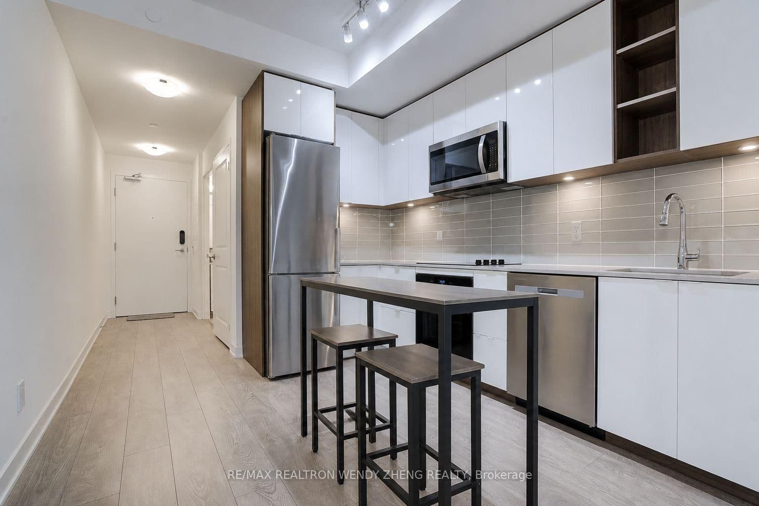 543 Richmond Street W, Unit 307 thumbnail 7